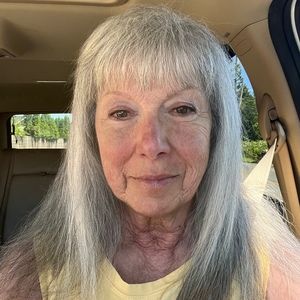 Meet your Posher, Donnamarie